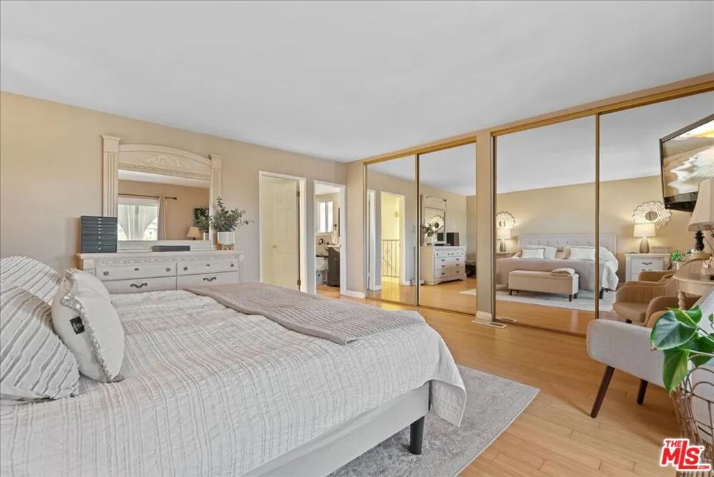 954 W 6th Street San Pedro, CA 90731