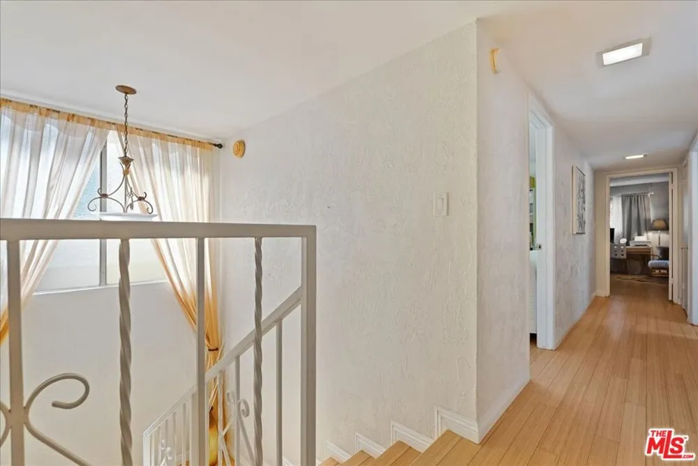 954 W 6th Street San Pedro, CA 90731