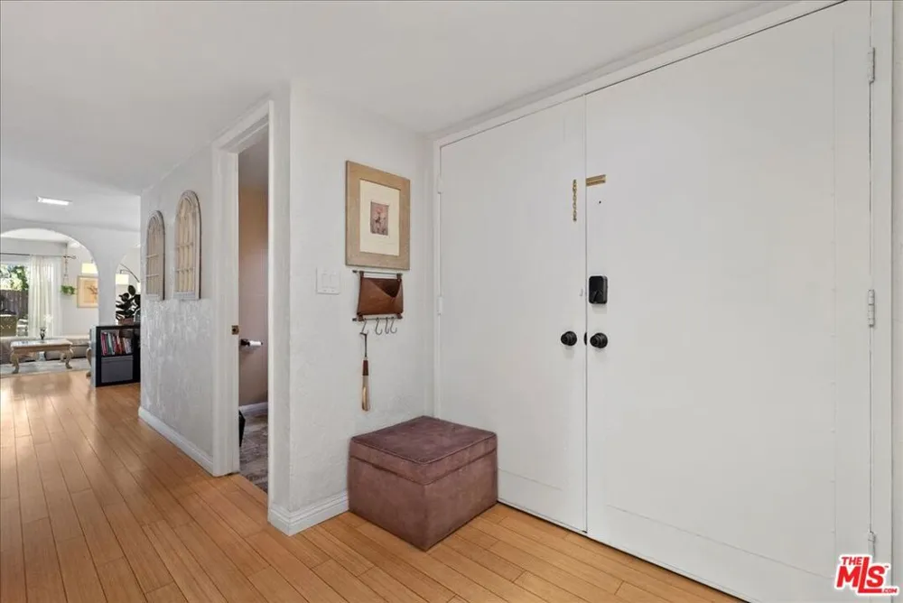 954 W 6th Street San Pedro, CA 90731
