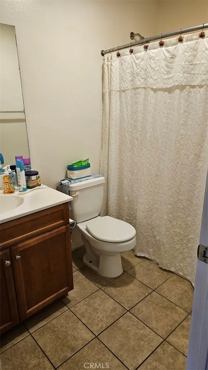10965 Remington Adelanto, CA 92301