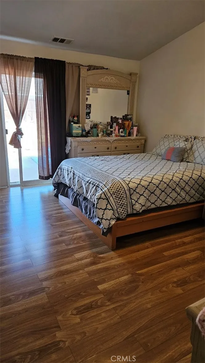 10965 Remington Adelanto, CA 92301