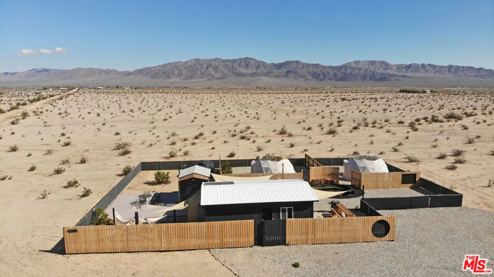 4351 Meriwether Road Twentynine Palms, CA 92277