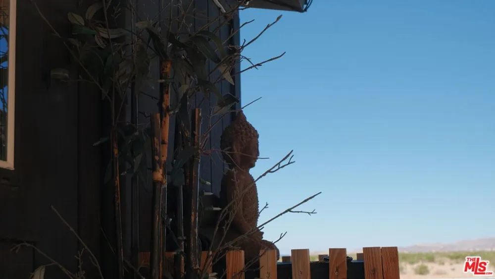 4351 Meriwether Road Twentynine Palms, CA 92277