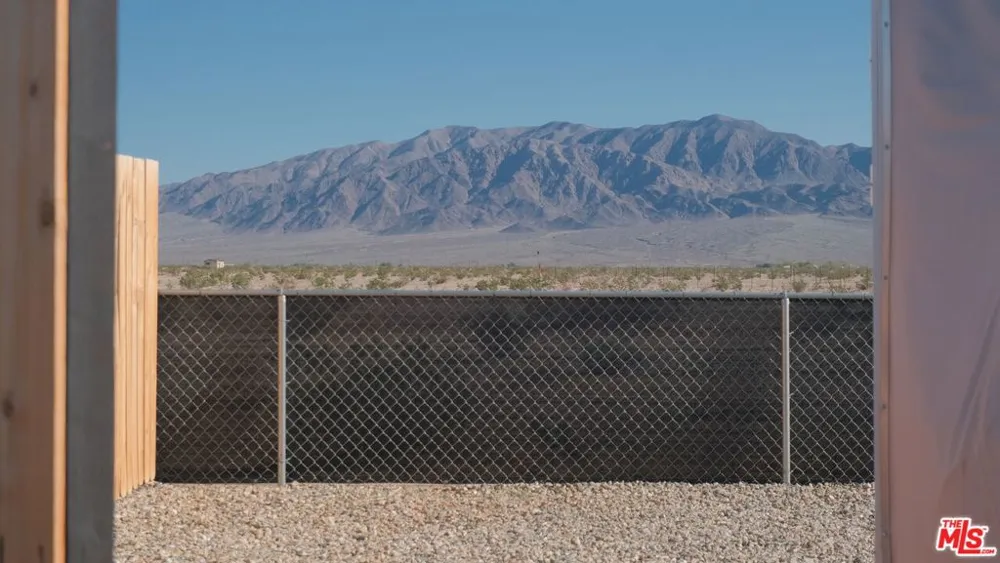4351 Meriwether Road Twentynine Palms, CA 92277