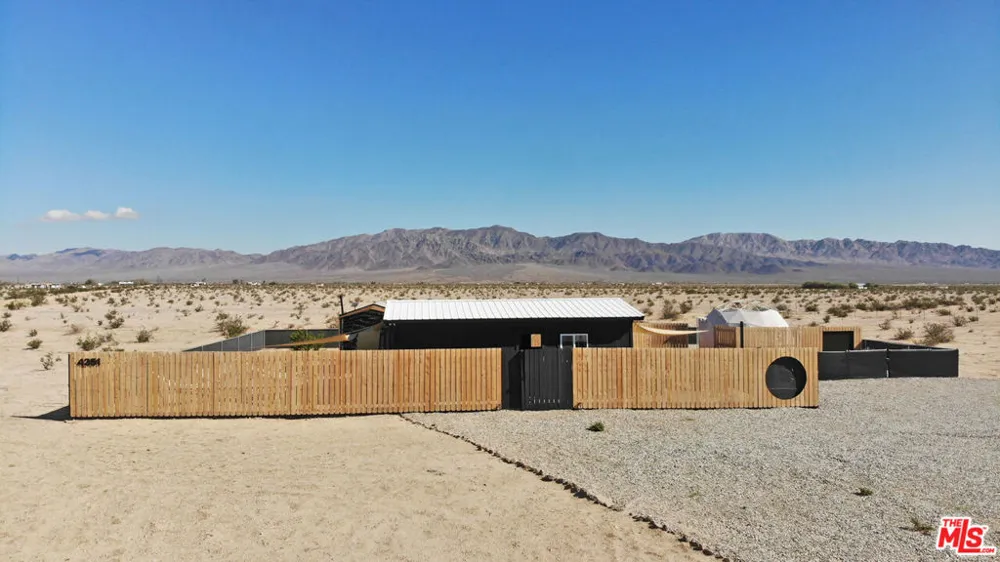4351 Meriwether Road Twentynine Palms, CA 92277
