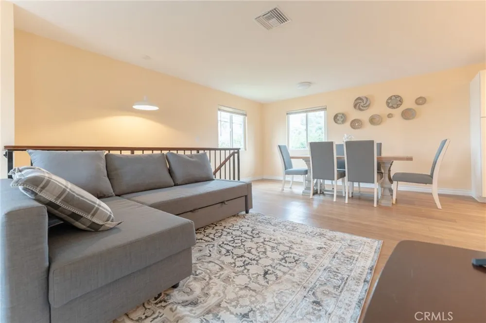 161 May Monrovia, CA 91016