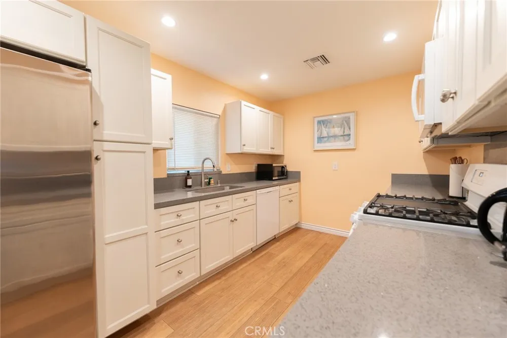 161 May Monrovia, CA 91016