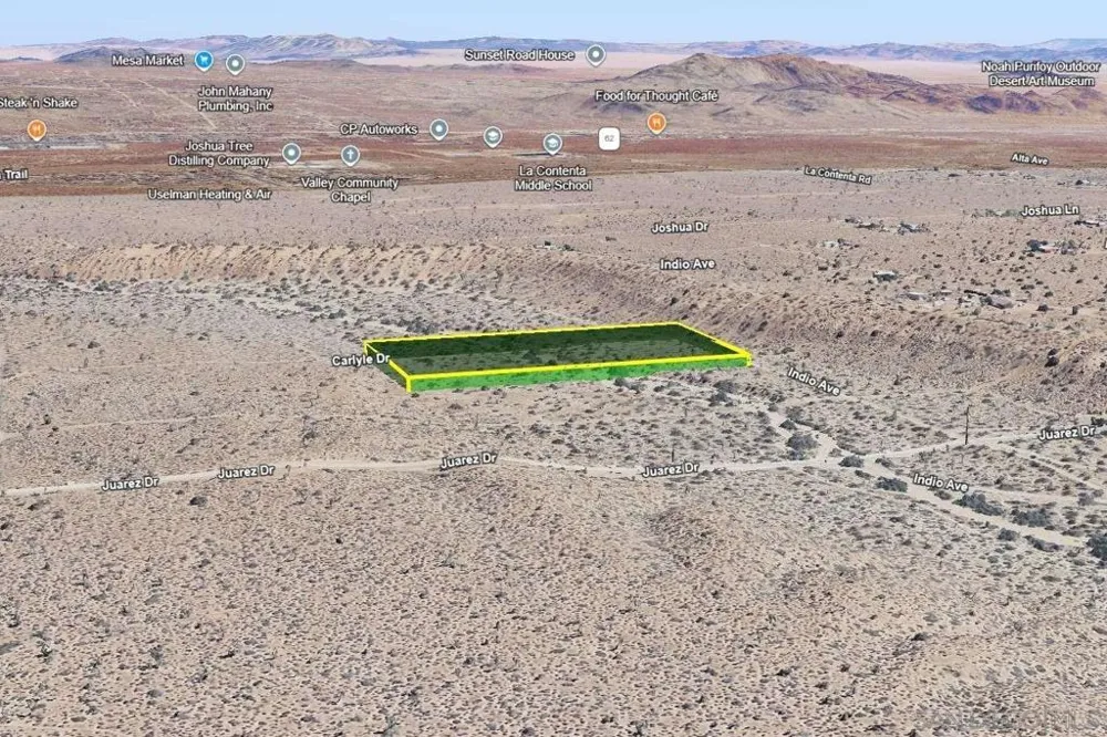 Carlyle DR Yucca Valley, CA 92284