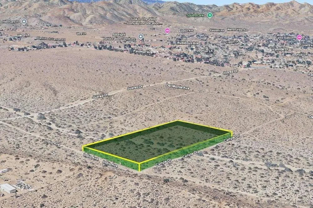 Carlyle DR Yucca Valley, CA 92284