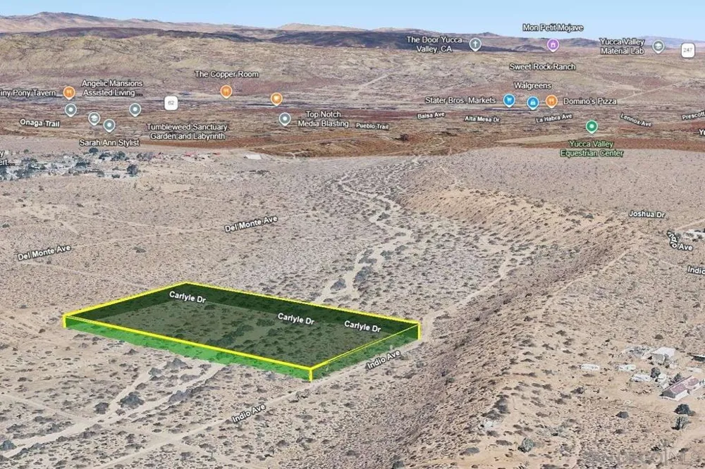 Carlyle DR Yucca Valley, CA 92284