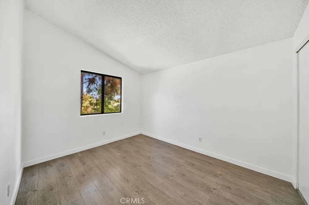 13492 Ramona Baldwin Park, CA 91706