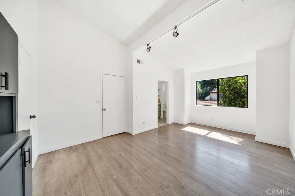 13492 Ramona Baldwin Park, CA 91706
