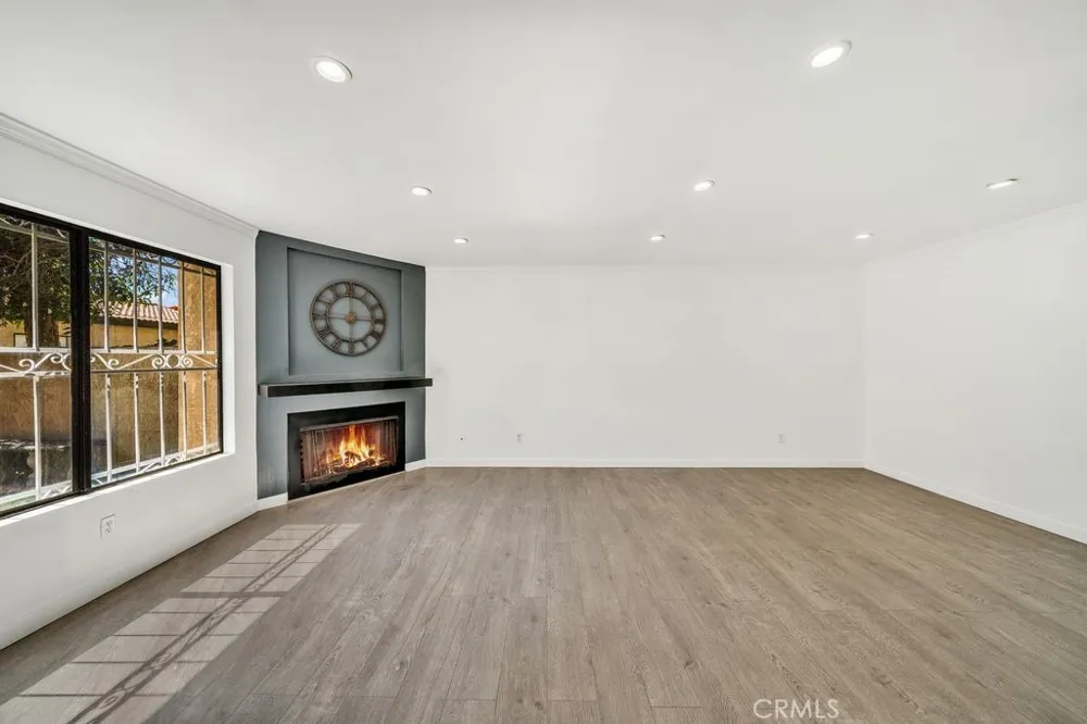 13492 Ramona Baldwin Park, CA 91706
