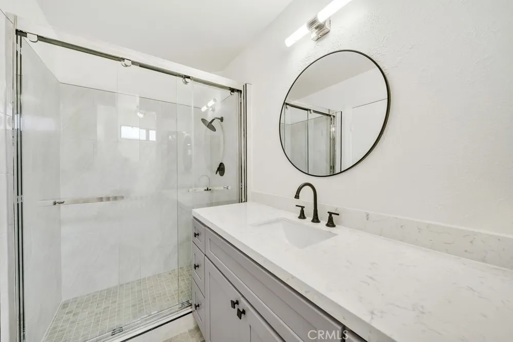 13492 Ramona Baldwin Park, CA 91706