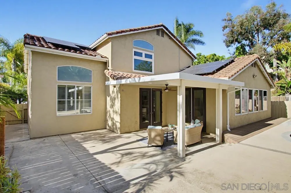 8995 Hampe Court San Diego, CA 92129