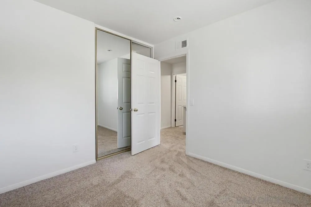 8995 Hampe Court San Diego, CA 92129