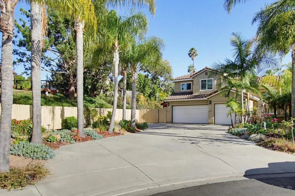8995 Hampe Court San Diego, CA 92129