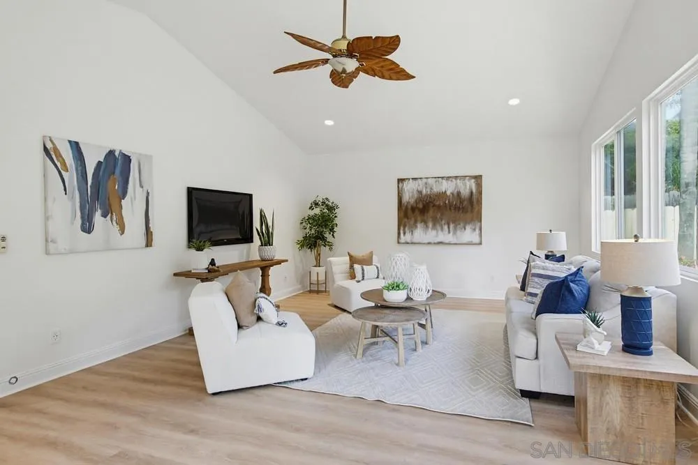 8995 Hampe Court San Diego, CA 92129