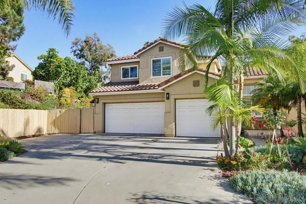 8995 Hampe Court San Diego, CA 92129