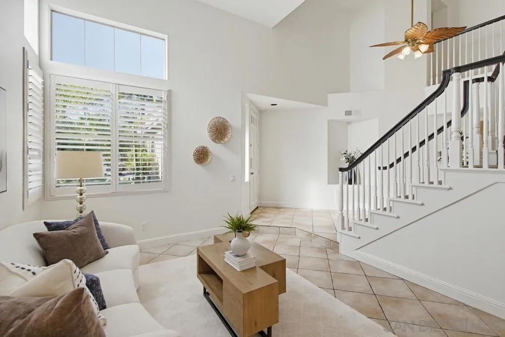 8995 Hampe Court San Diego, CA 92129