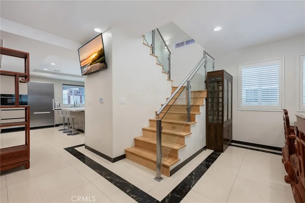 419 Sierra Vista Street Monterey Park, CA 91755