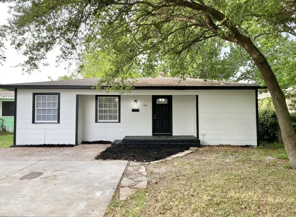 100 17th Avenue Texas City, TX 77590