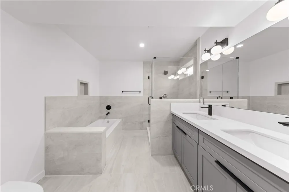 176 Catalina Avenue #104 Pasadena, CA 91106