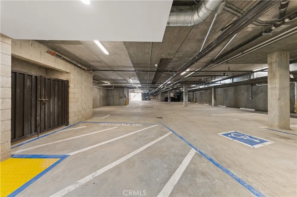 176 Catalina Avenue #104 Pasadena, CA 91106