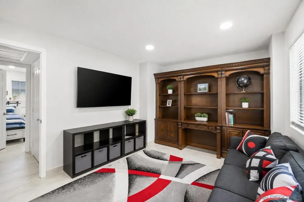 196 W Park Ave #1 El Cajon, CA 92020
