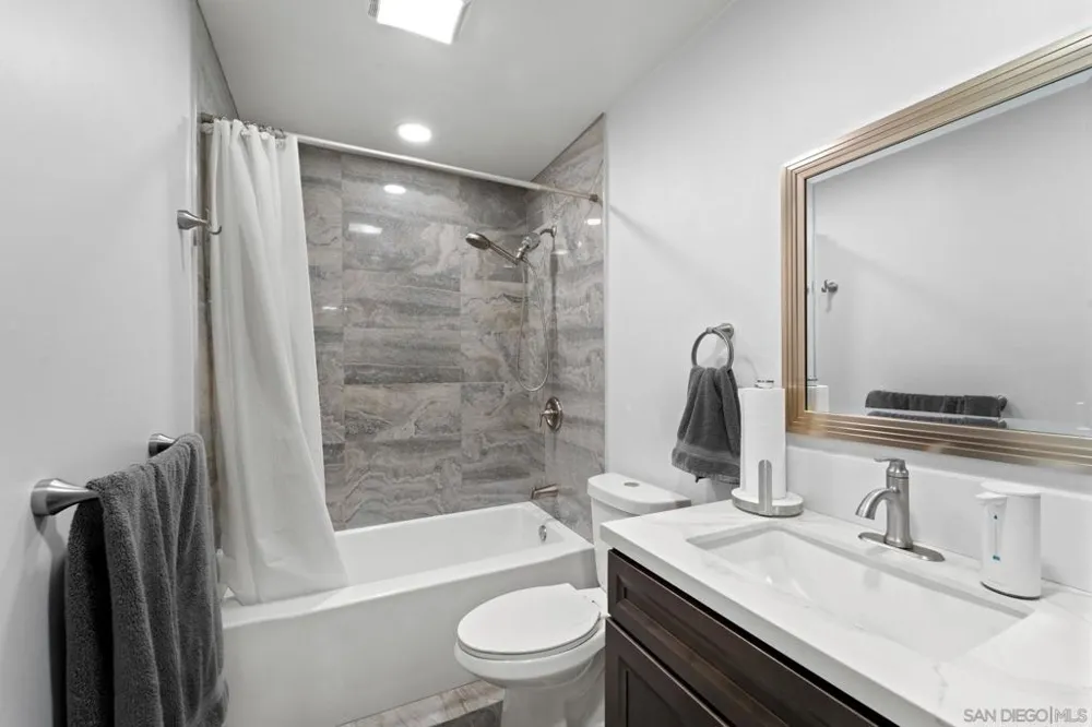 196 W Park Ave #1 El Cajon, CA 92020