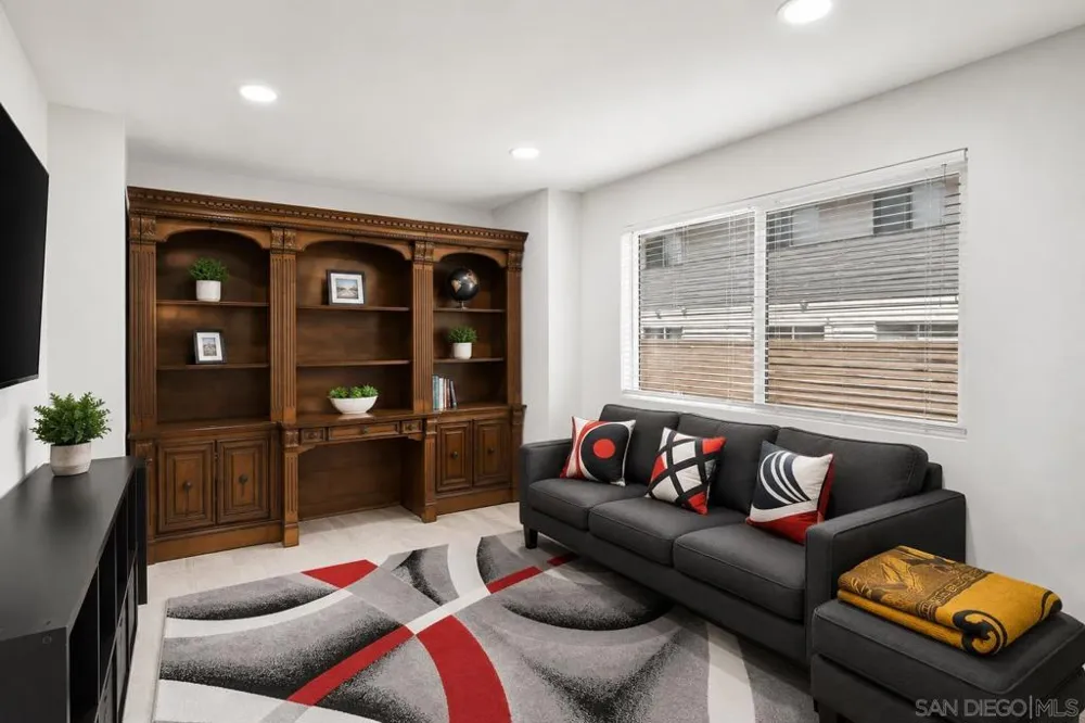 196 W Park Ave #1 El Cajon, CA 92020