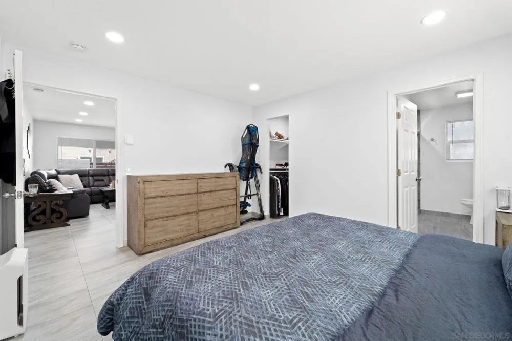 196 W Park Ave #1 El Cajon, CA 92020