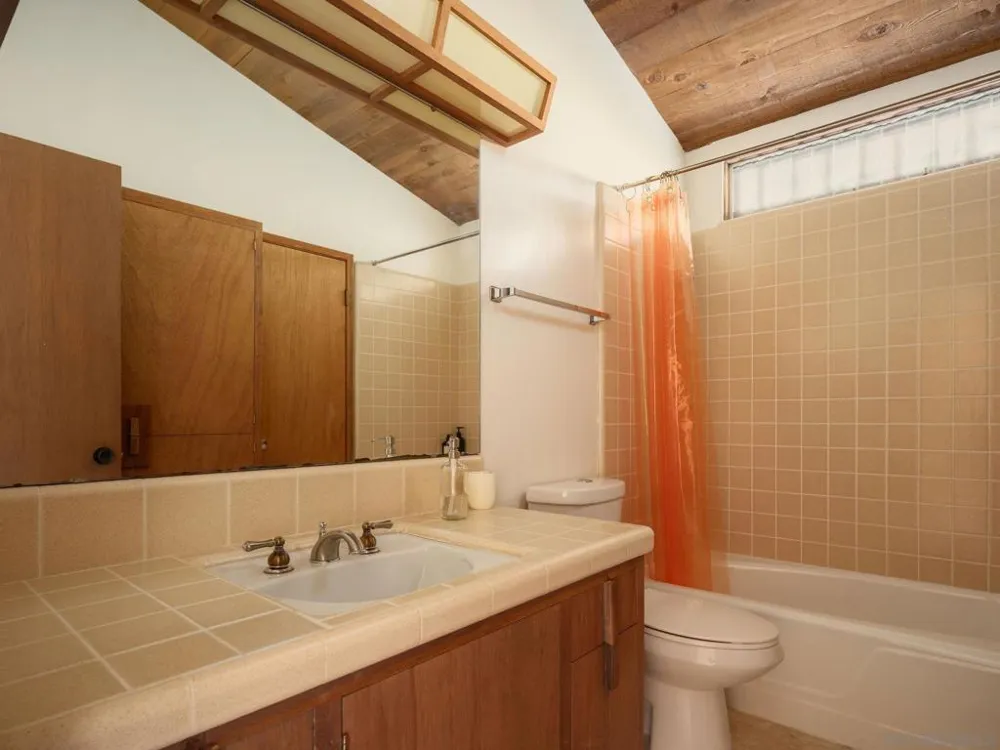 9450 Sunset Avenue La Mesa, CA 91941