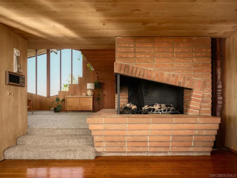 9450 Sunset Avenue La Mesa, CA 91941