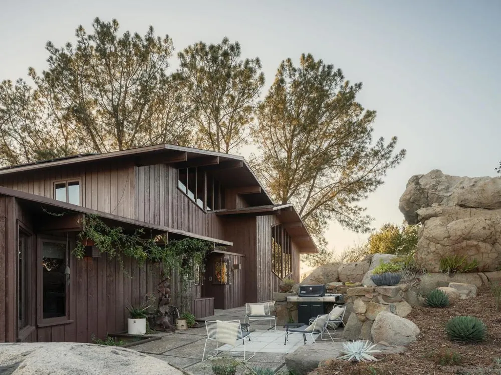9450 Sunset Avenue La Mesa, CA 91941