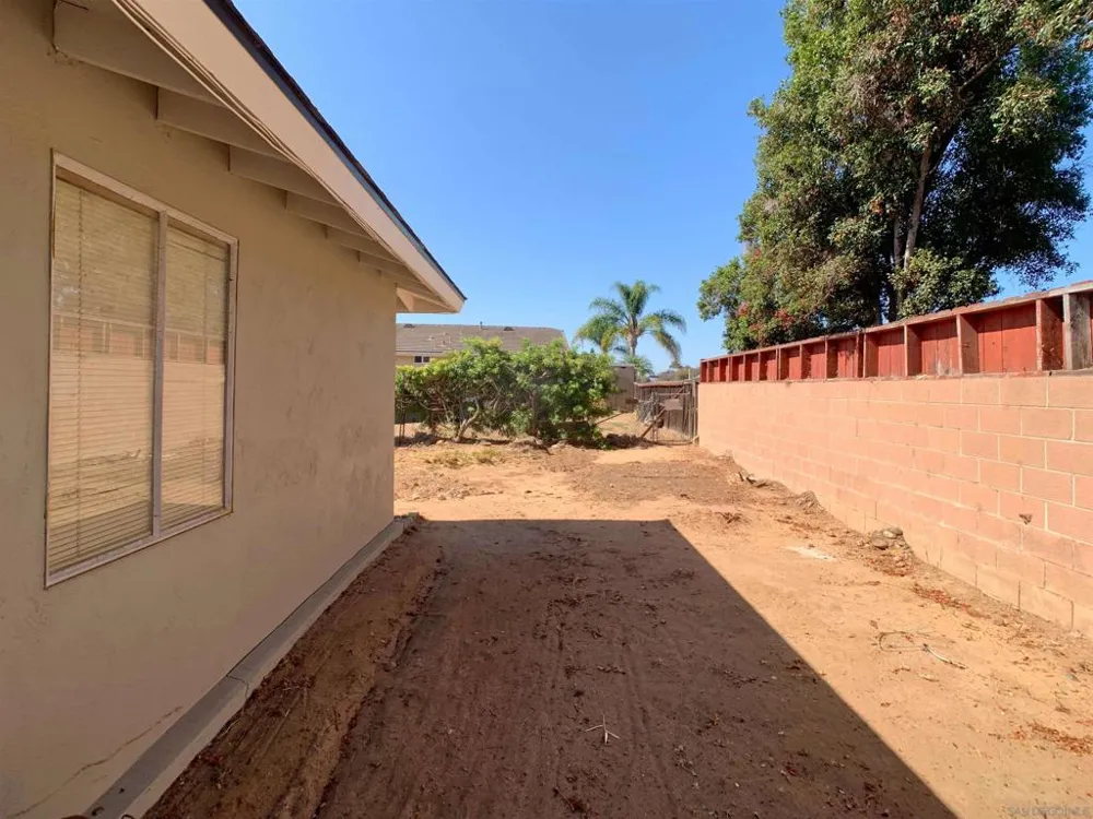 7731 Mockingbird Dr San Diego, CA 92123
