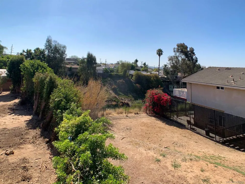 7731 Mockingbird Dr San Diego, CA 92123