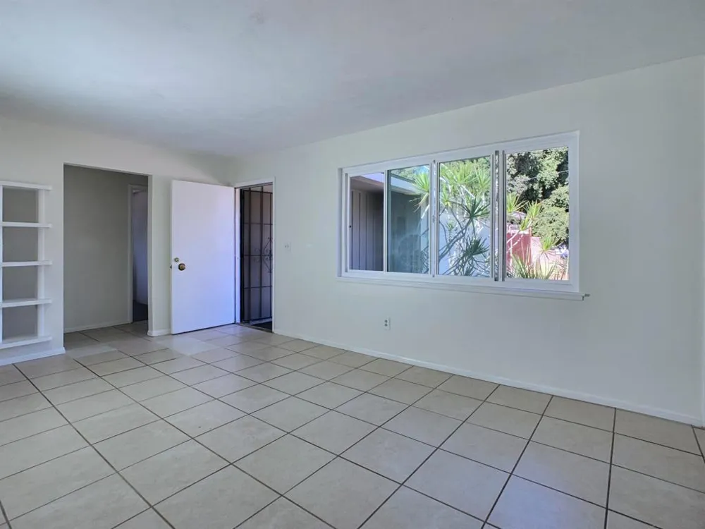 7731 Mockingbird Dr San Diego, CA 92123