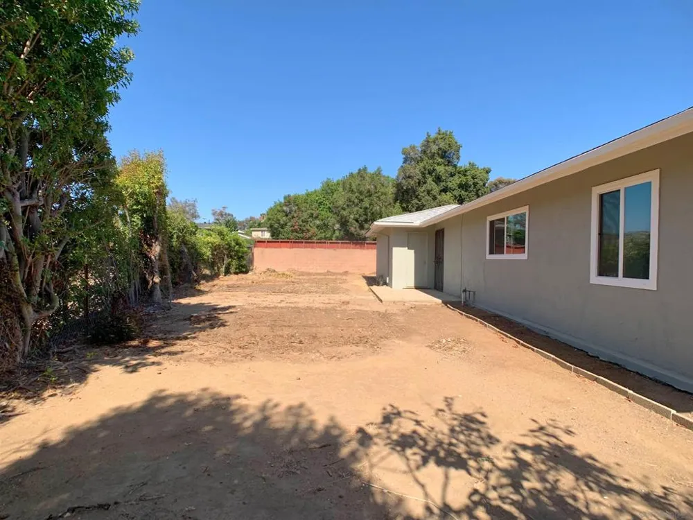 7731 Mockingbird Dr San Diego, CA 92123