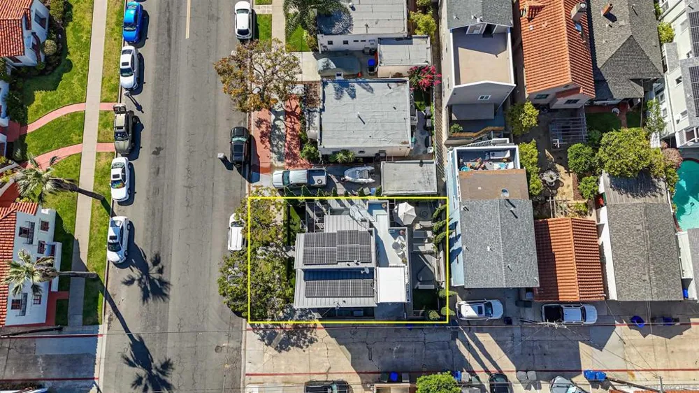 911 9Th St Coronado, CA 92118
