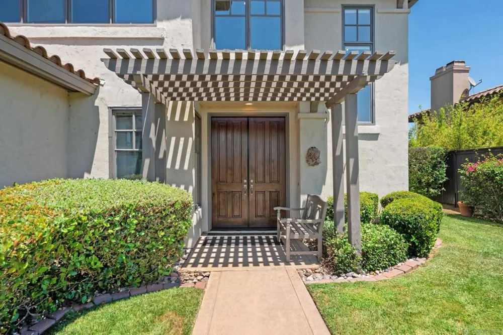 16527 Woodson Dr Ramona, CA 92065