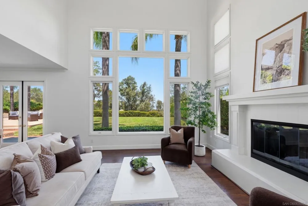 16527 Woodson Dr Ramona, CA 92065