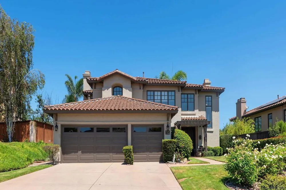 16527 Woodson Dr Ramona, CA 92065