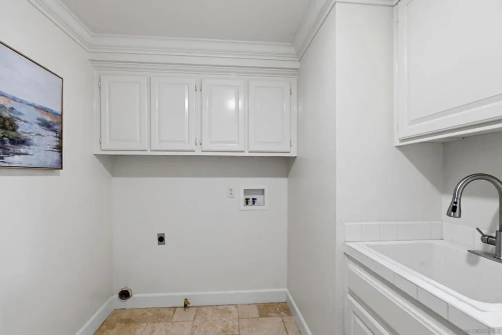 16527 Woodson Dr Ramona, CA 92065