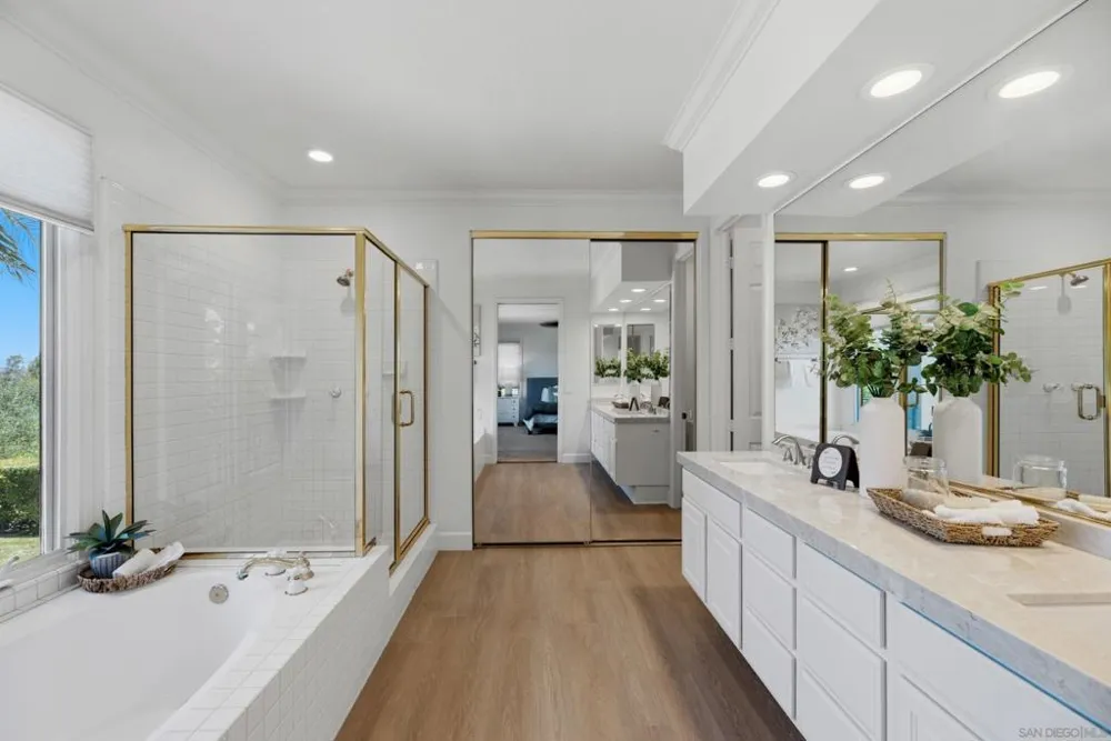16527 Woodson Dr Ramona, CA 92065