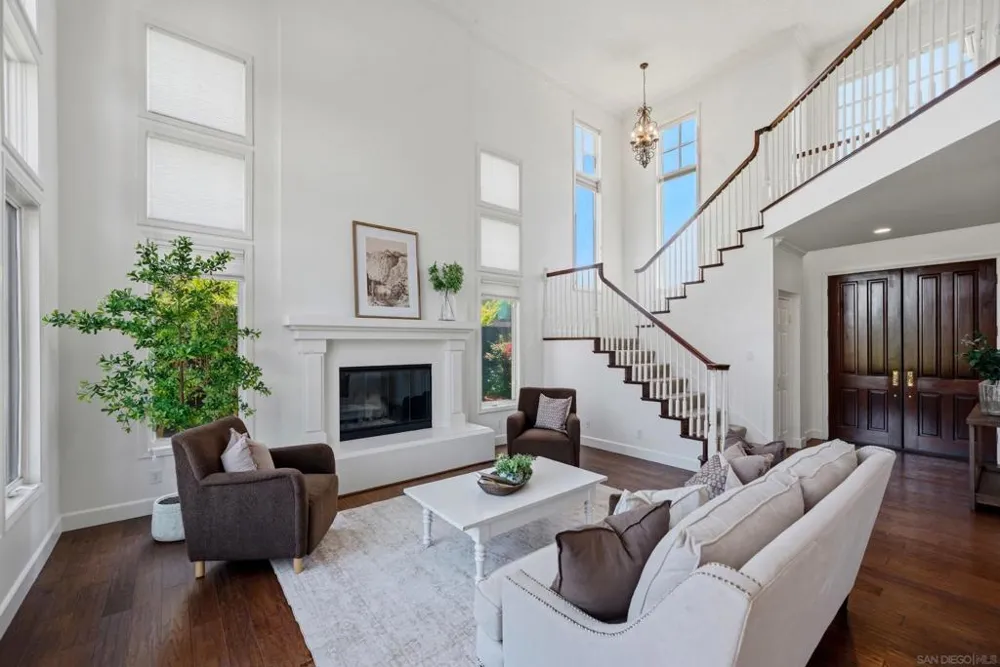 16527 Woodson Dr Ramona, CA 92065