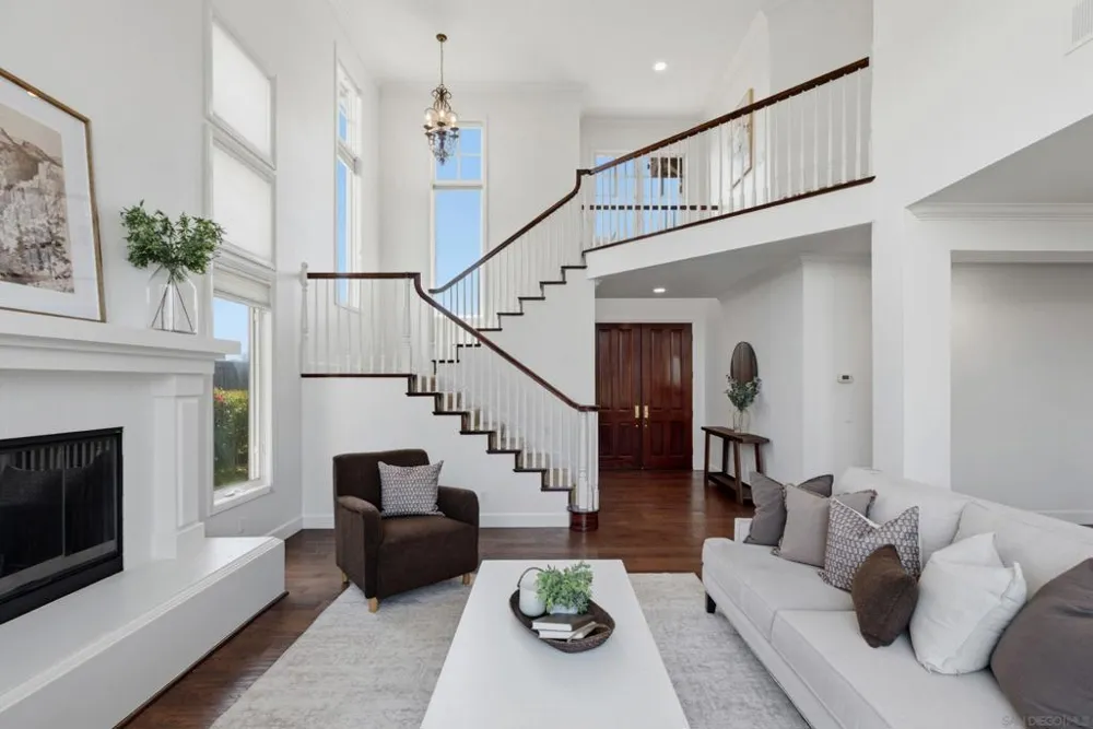 16527 Woodson Dr Ramona, CA 92065