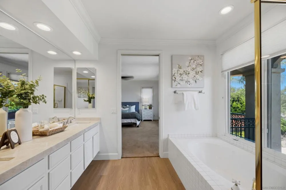 16527 Woodson Dr Ramona, CA 92065