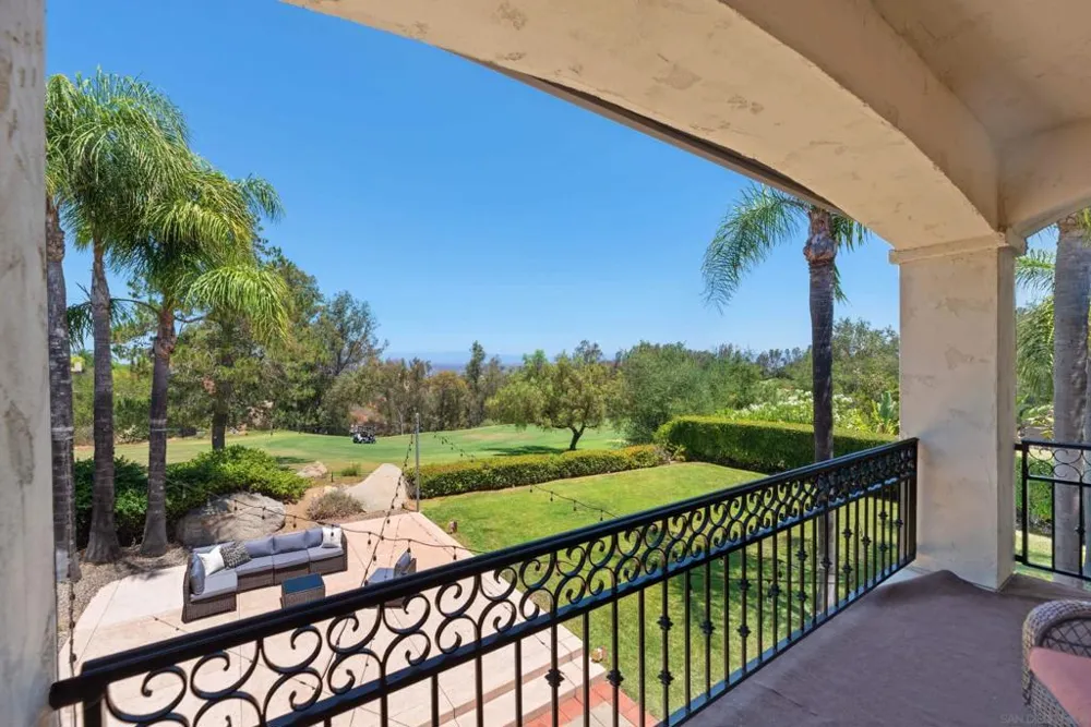 16527 Woodson Dr Ramona, CA 92065