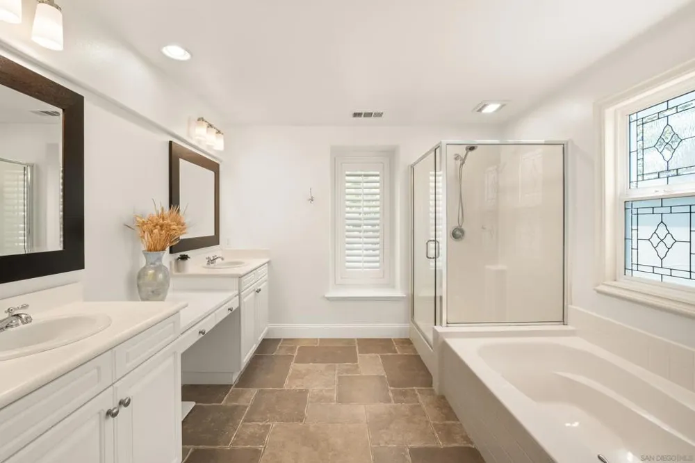 2 Ferrensby Ladera Ranch, CA 92694